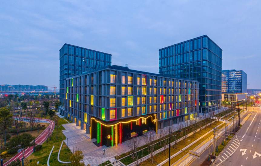 上海中建lyf酒店(虹桥机场国家会展中心店)